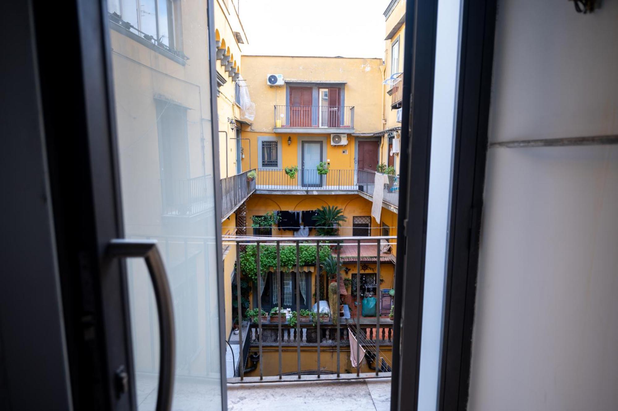 Stay Soft Apartment - Centro Storico Napoli מראה חיצוני תמונה